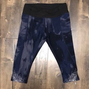 Lululemon capris